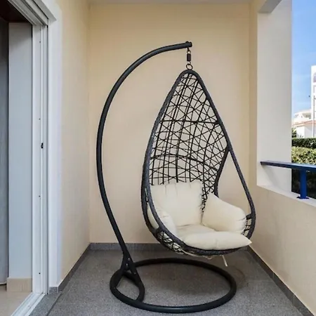 דירה 1 Bed - Sleeps 4 - 5 Min - Pool - Aircon